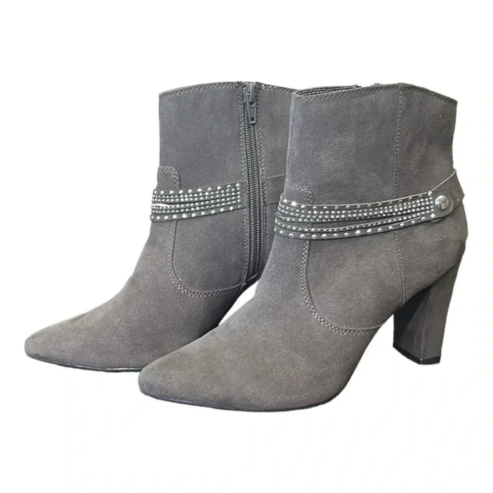 Ann Marino Women's Wilma Gray Microsuede Pointed Toe Heeled Ankle Boot Size 7.5 - Picture 5 of 10